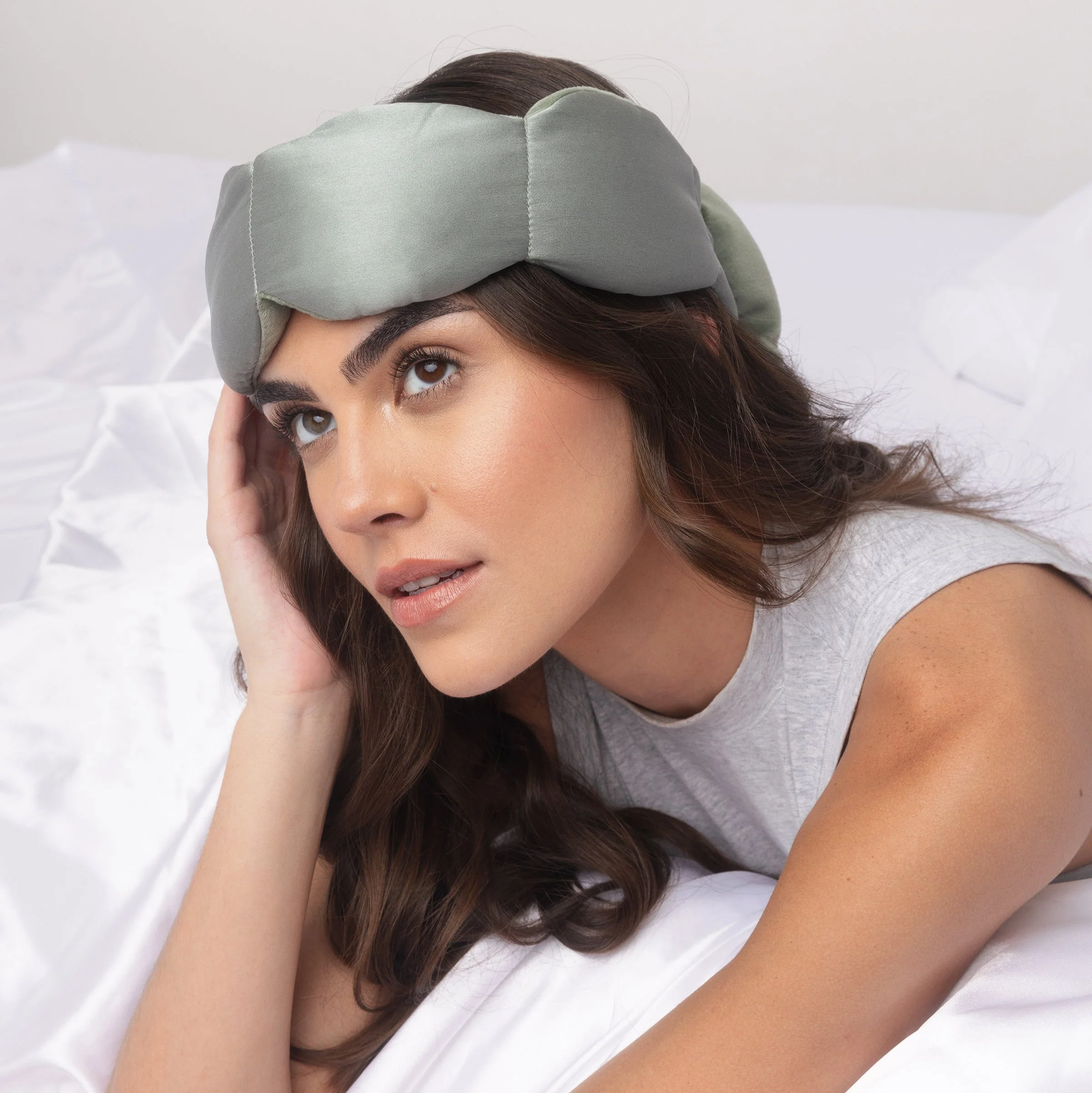 Nodpod : Mineralized Silk Sleep Mask - Image 38