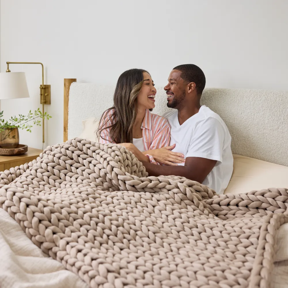Nuzzie : Ice Knit Weighted Blanket - Image 8
