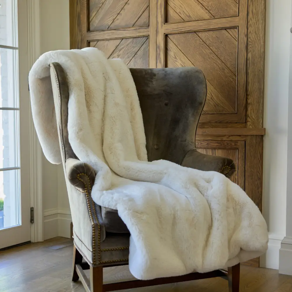 Nuzzie : Snuggle Luxe Blanket - Image 7