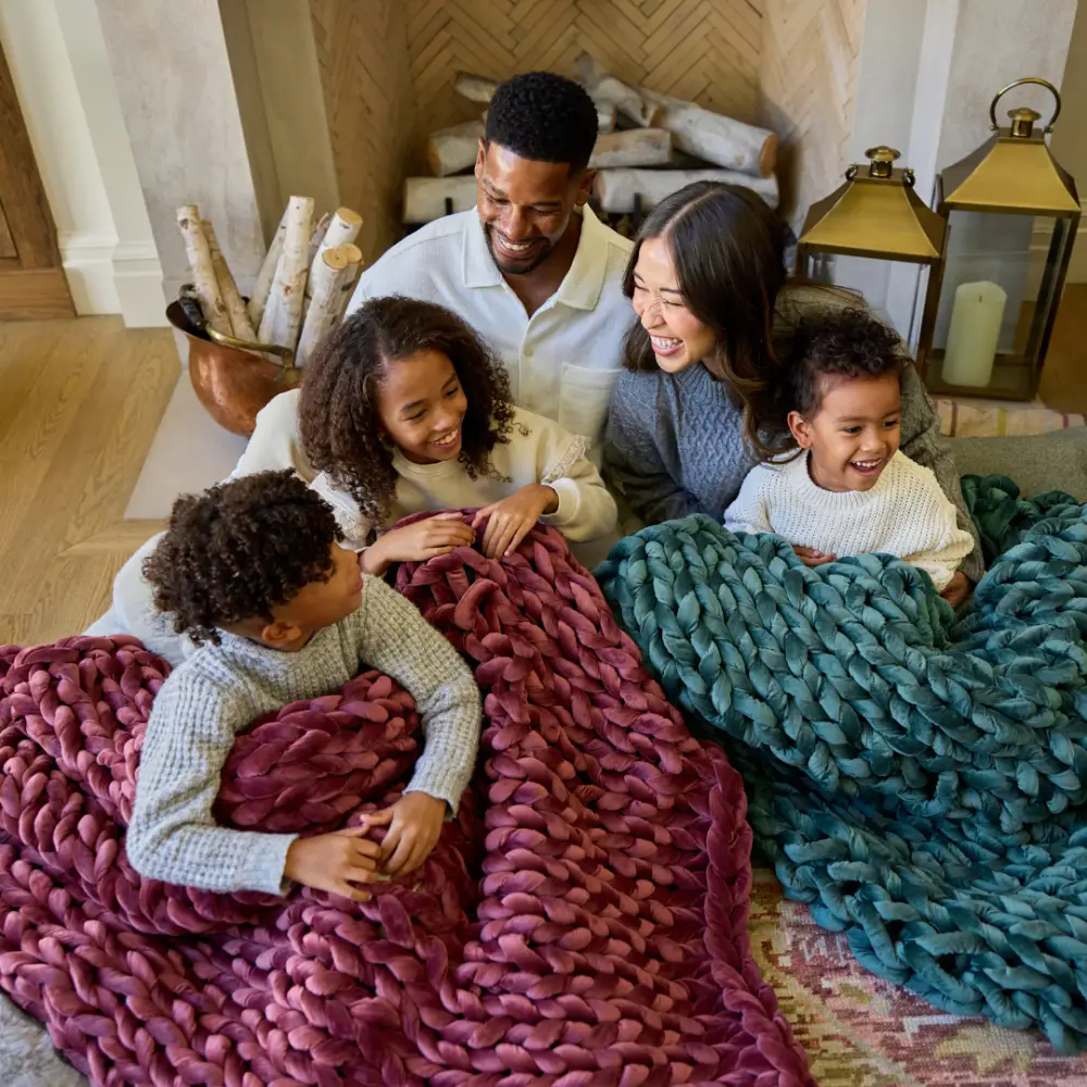 Nuzzie : Velvet Weighted Blanket - Image 11