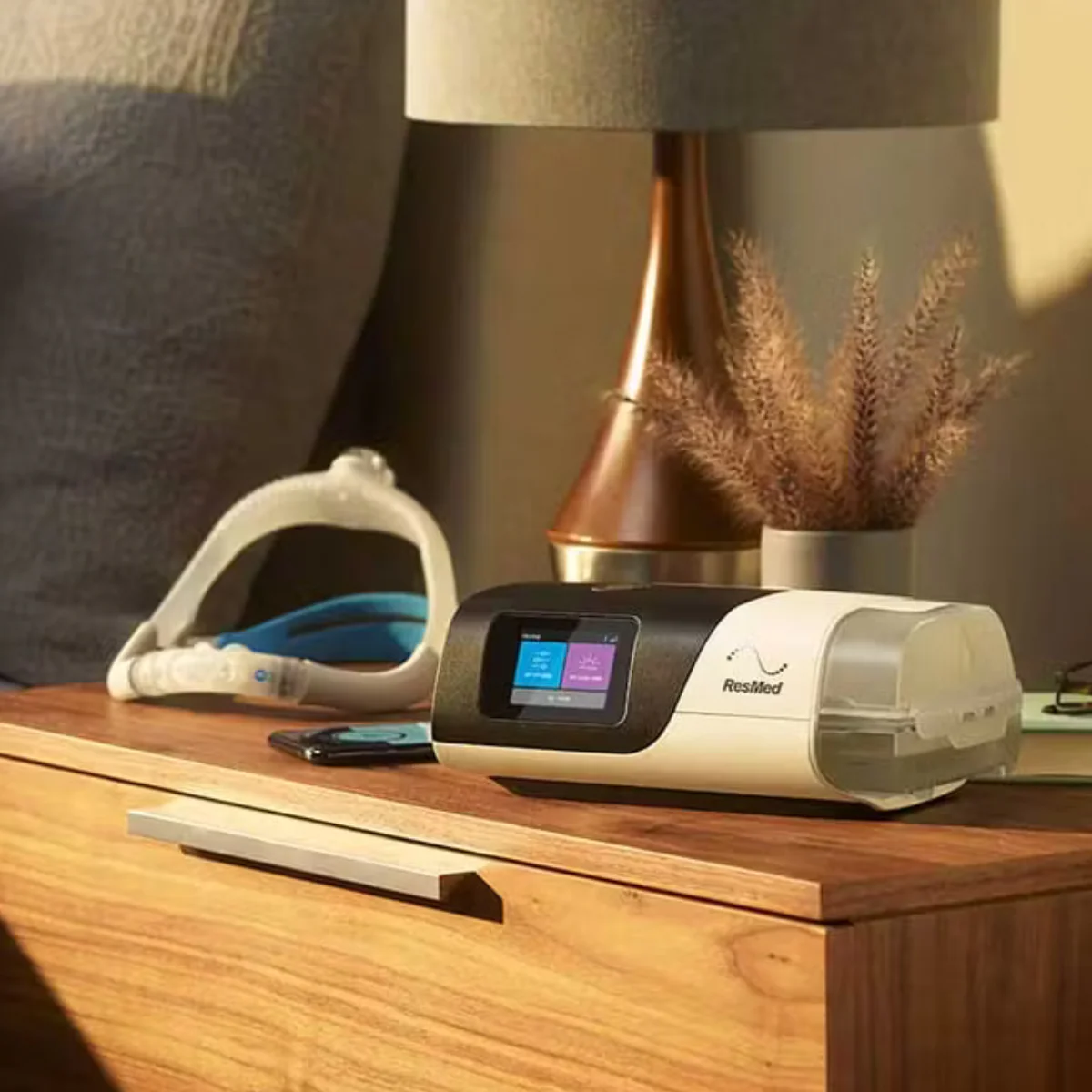 ResMed AirSense™ 11 AutoSet™ CPAP Machine - Image 4